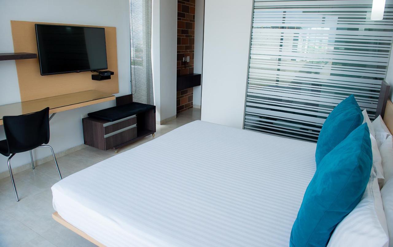 Hotel Casablanca Кукута Экстерьер фото