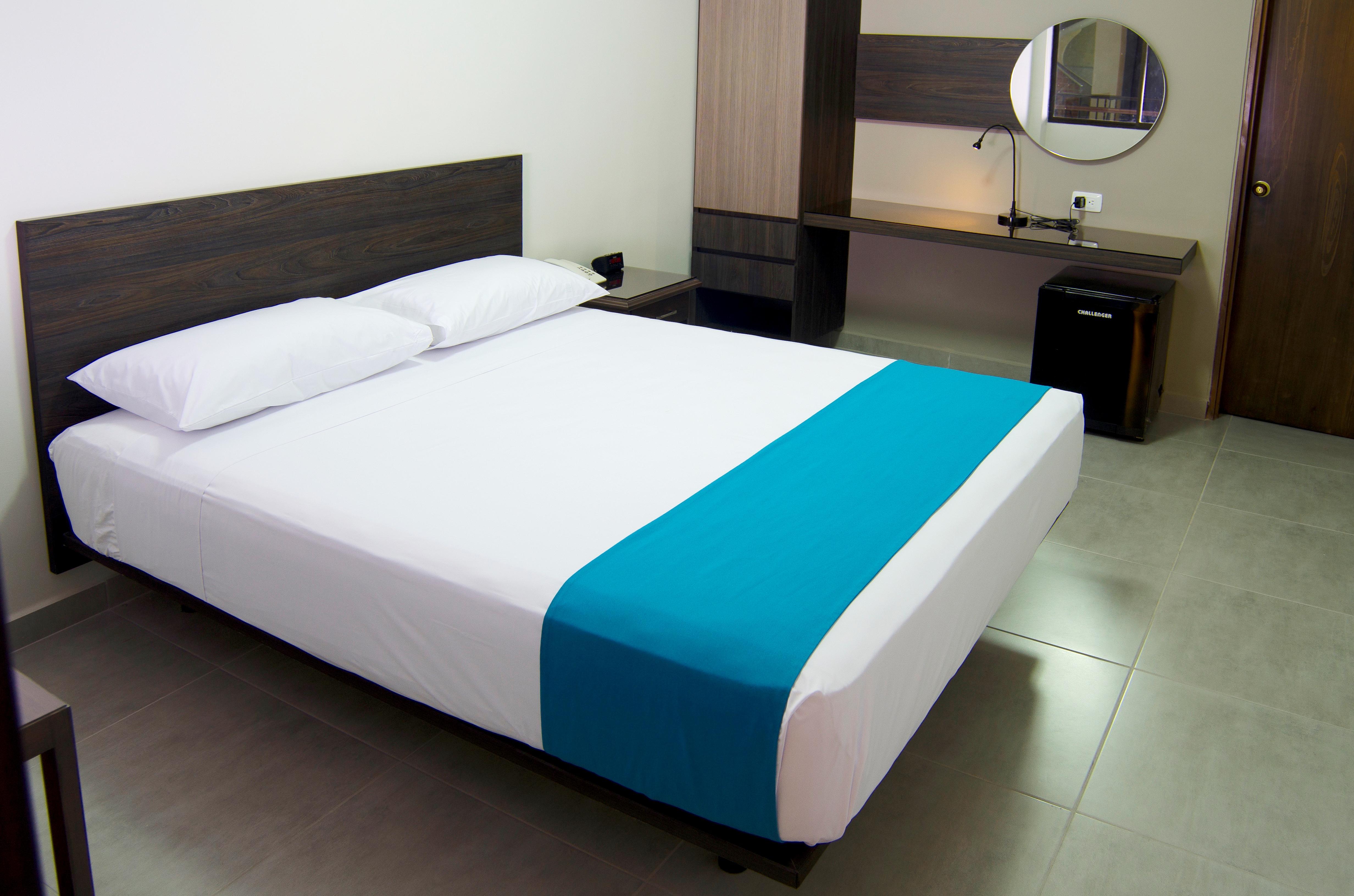Hotel Casablanca Кукута Экстерьер фото