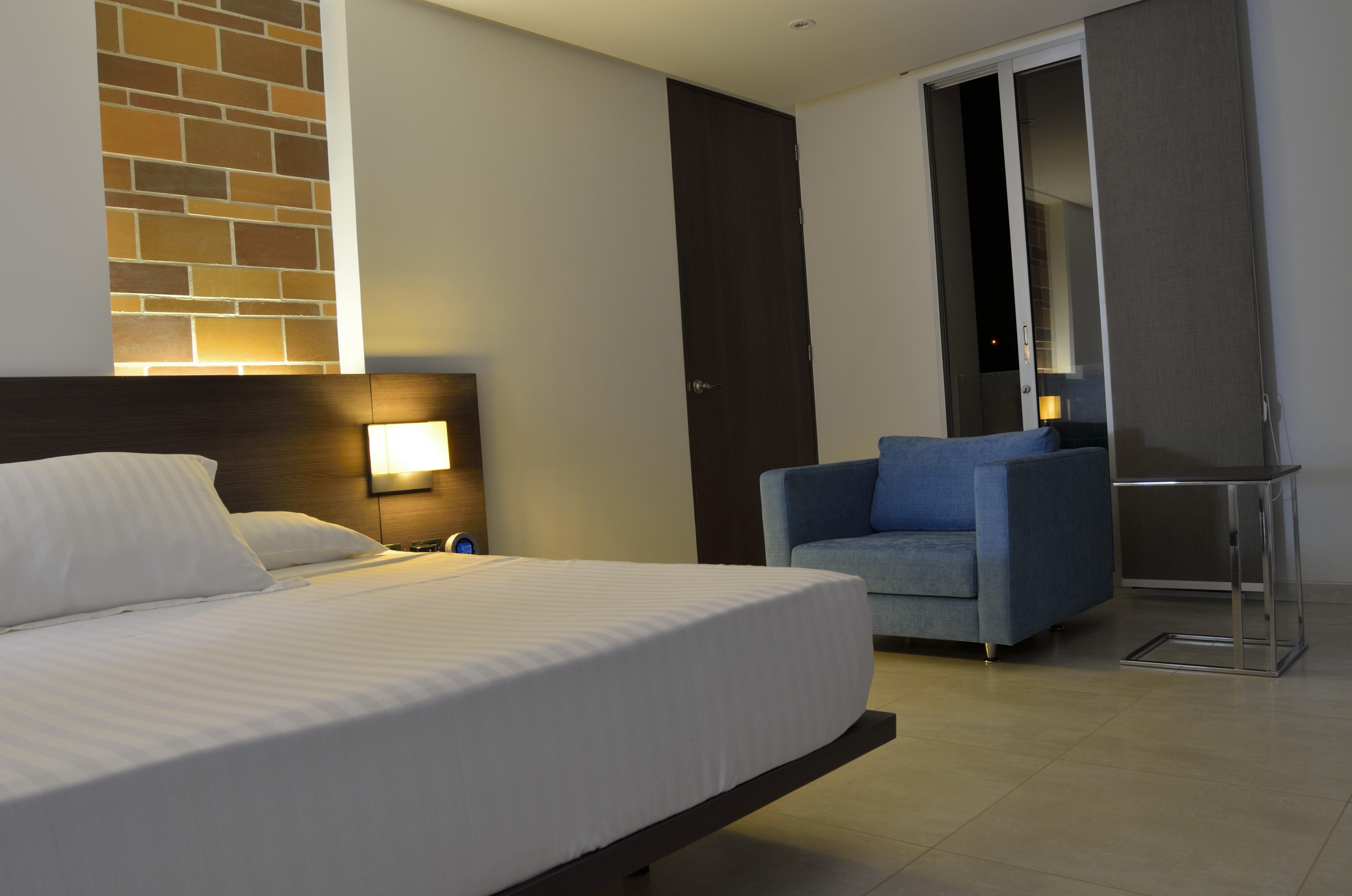 Hotel Casablanca Кукута Экстерьер фото
