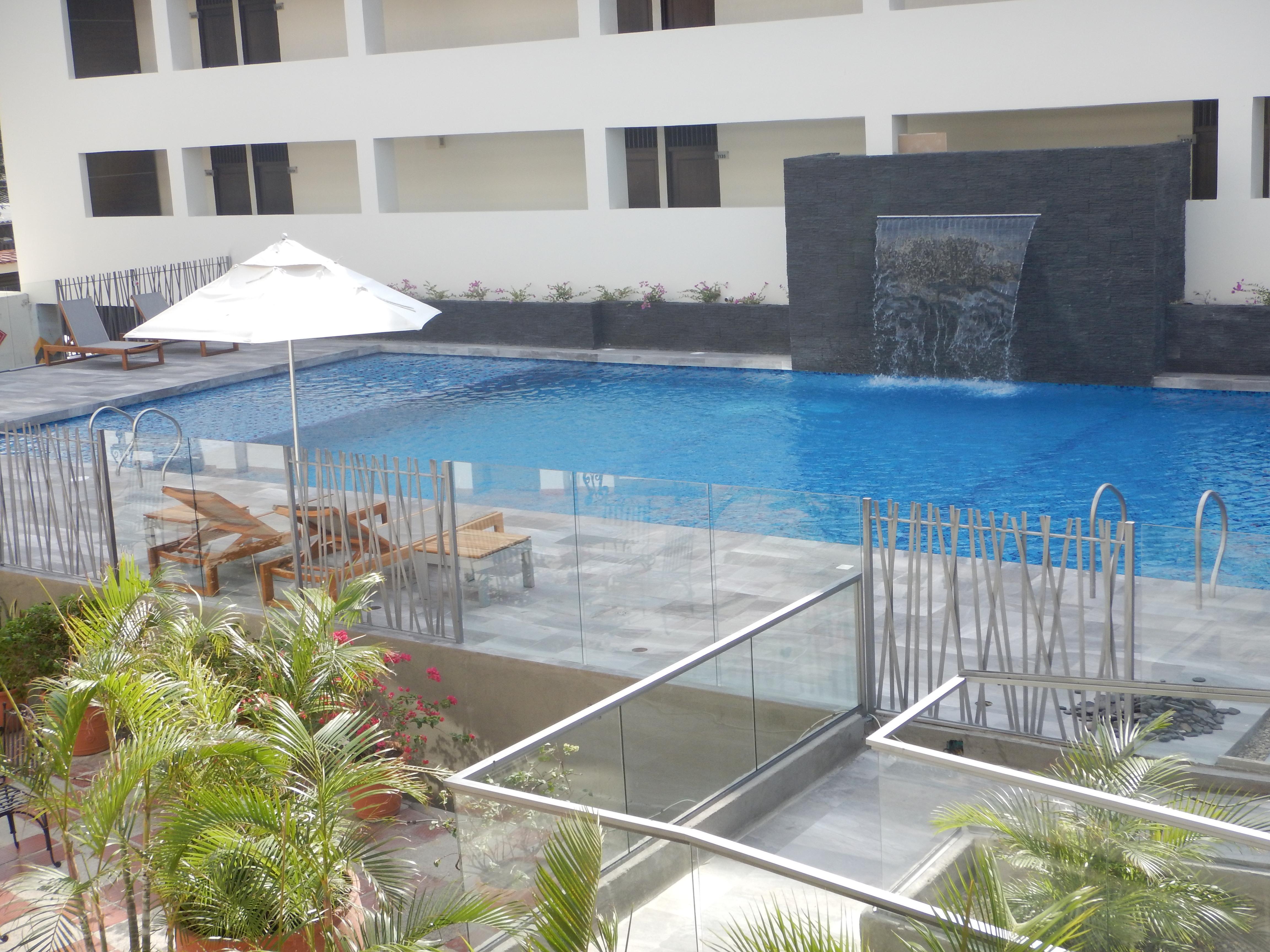 Hotel Casablanca Кукута Экстерьер фото