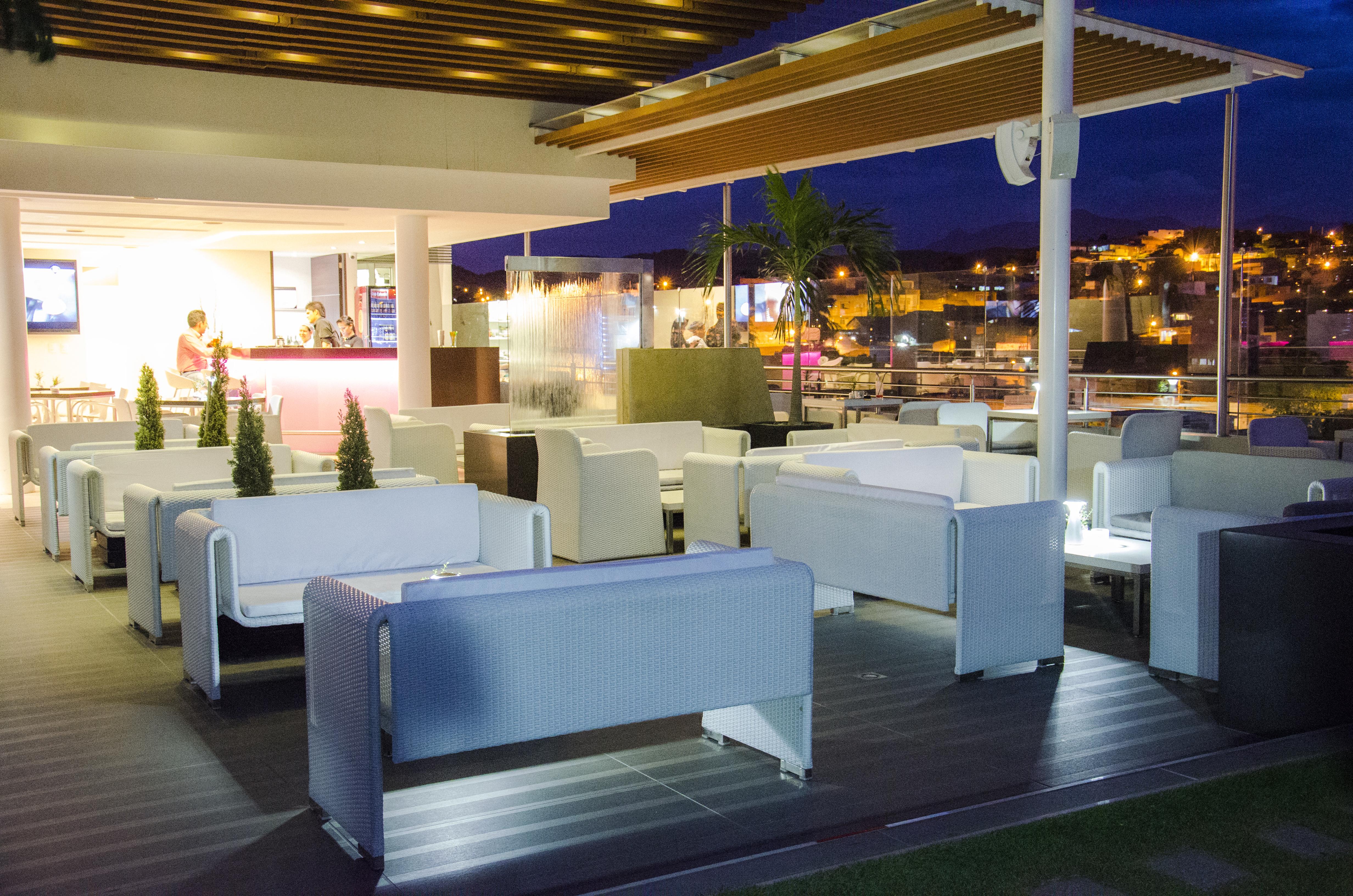 Hotel Casablanca Кукута Экстерьер фото