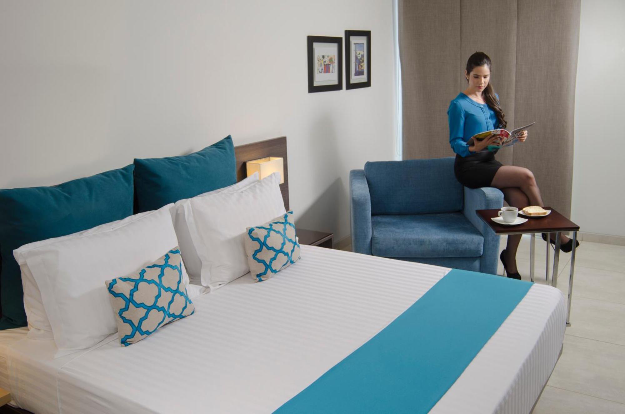 Hotel Casablanca Кукута Экстерьер фото